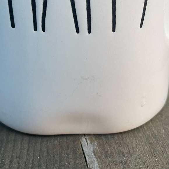 Rae Dunn Artisan Collection by Magenta Happy Mug - Picture 4 of 13